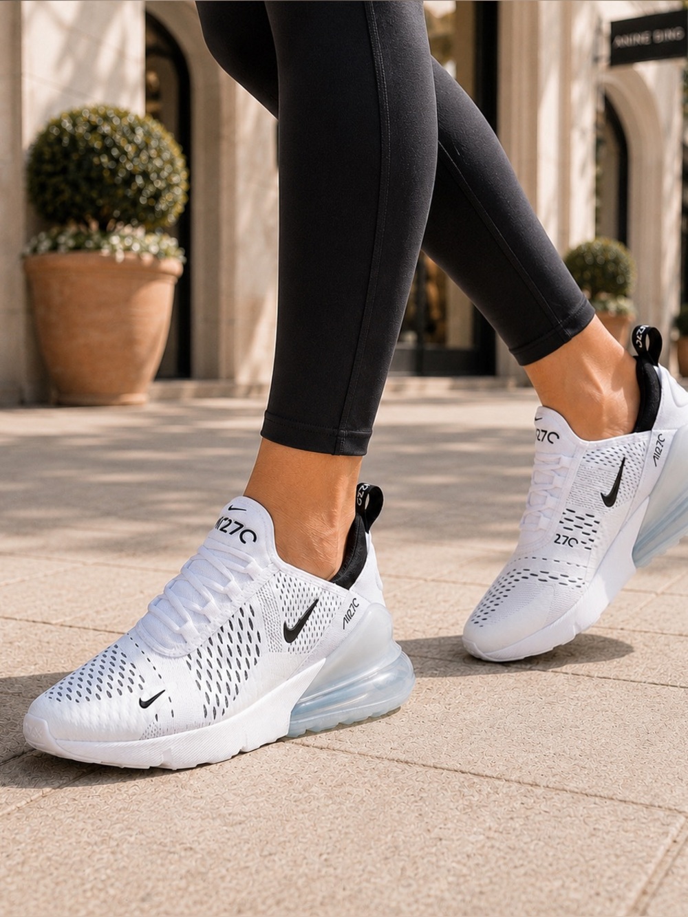 Nike Air Max 270 Women's Sneakers White Black Lifestyle Running Shoes | Size 7.5